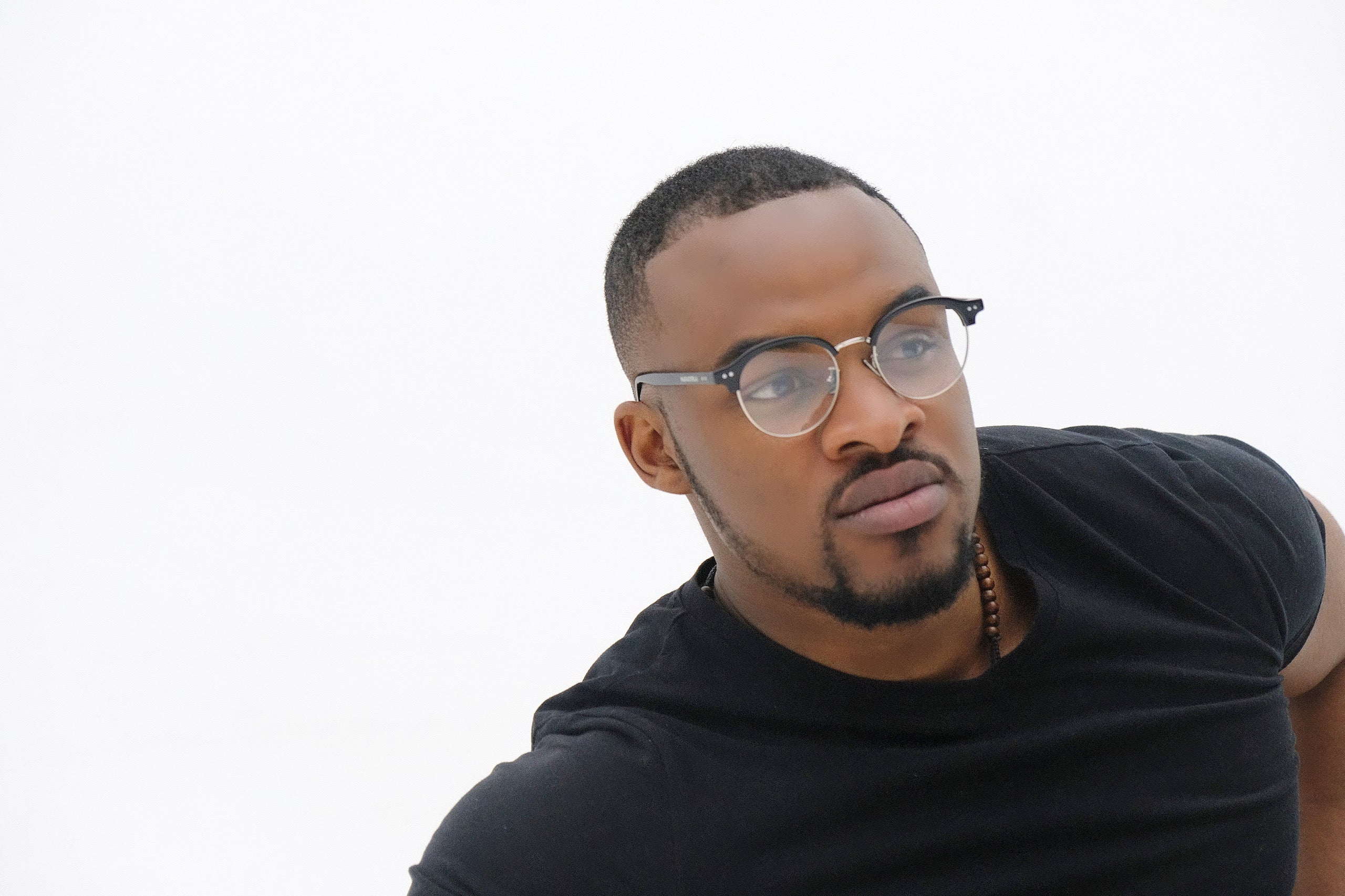 MAN GLASSES