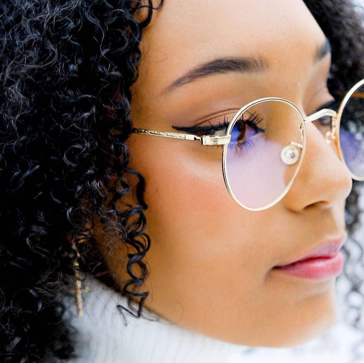 NONAME - GOLDEN